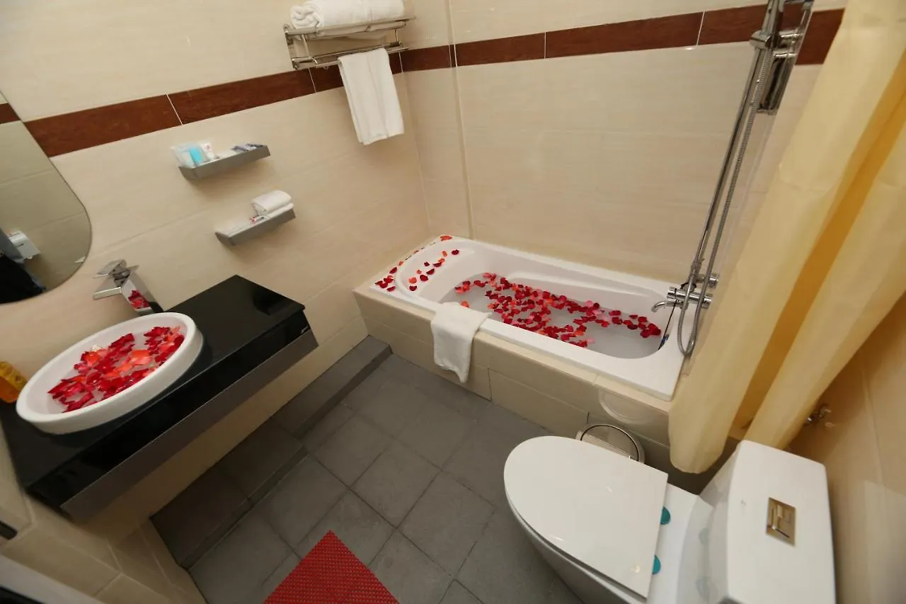 H Plus Hotel Yangon