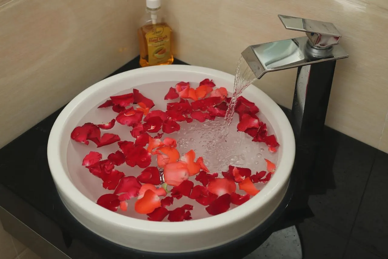 H Plus Hotel Yangon